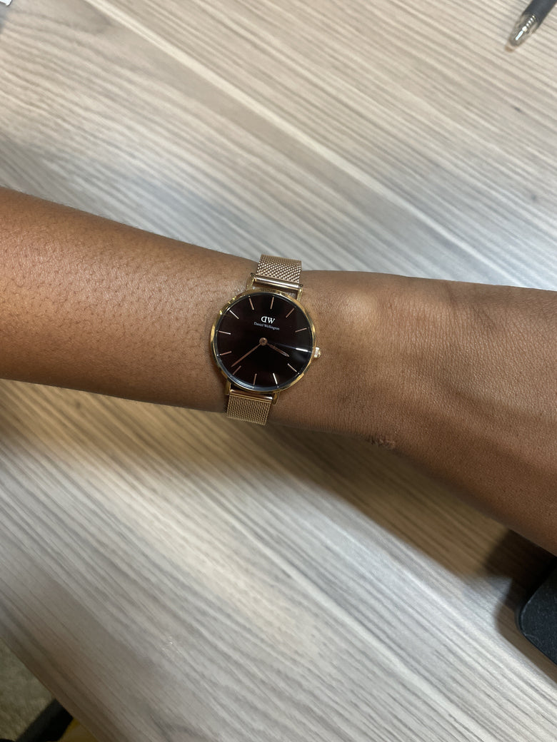 Photo from a customer review: 5 out of 5 stars, Gugu
