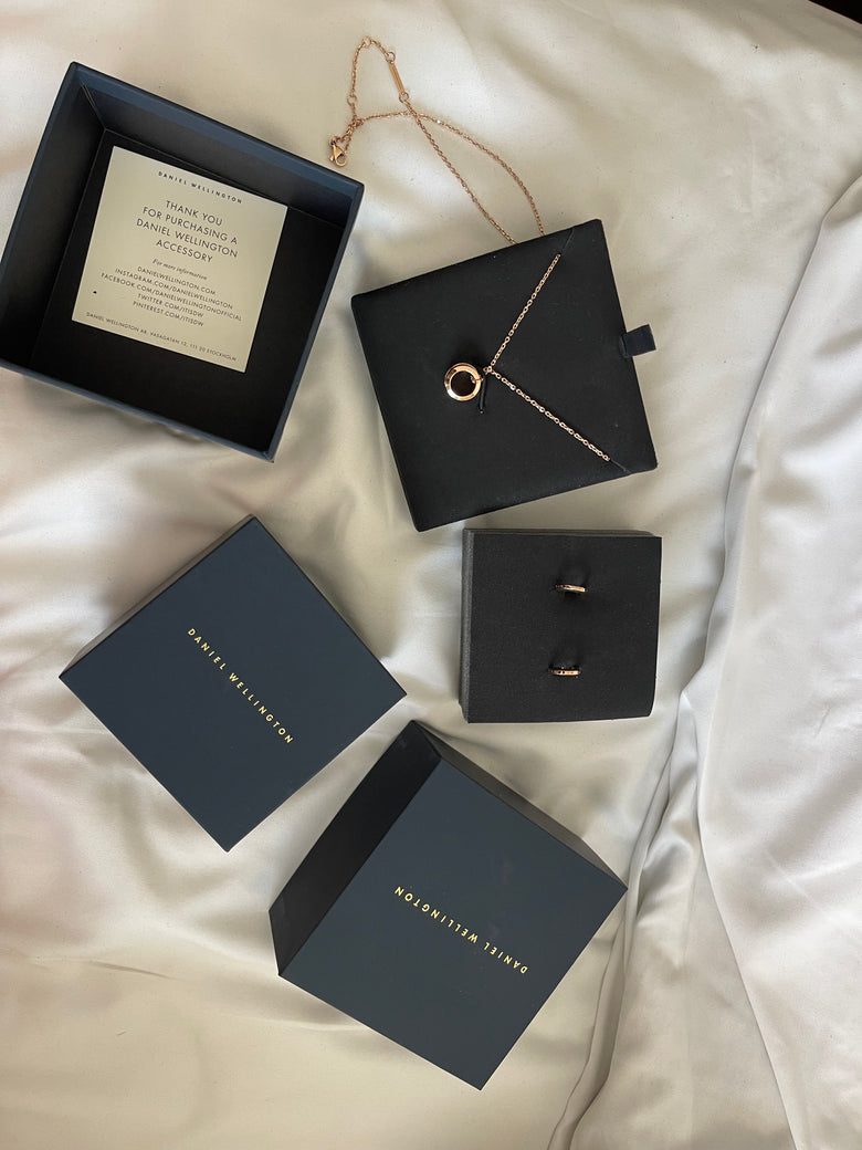Photo from a customer review: 5 out of 5 stars, Charmaine