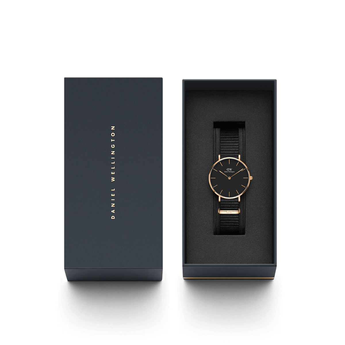 Petite Cornwall Women s watch in black rose gold DW